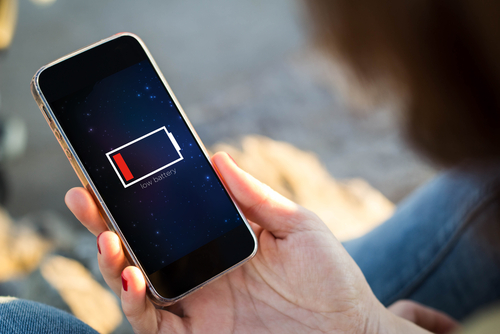 You’re Killing Me: Five Phone Battery Tips for the Older Generation